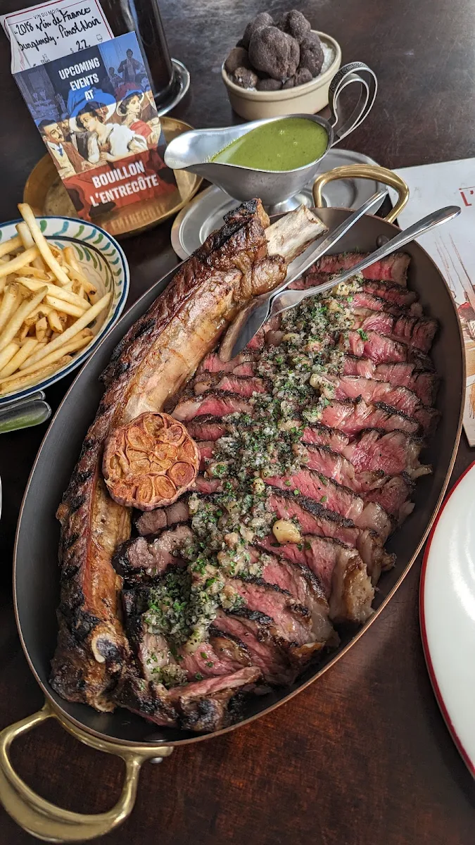 Tomahawk, Bouillon L'Entrecôte