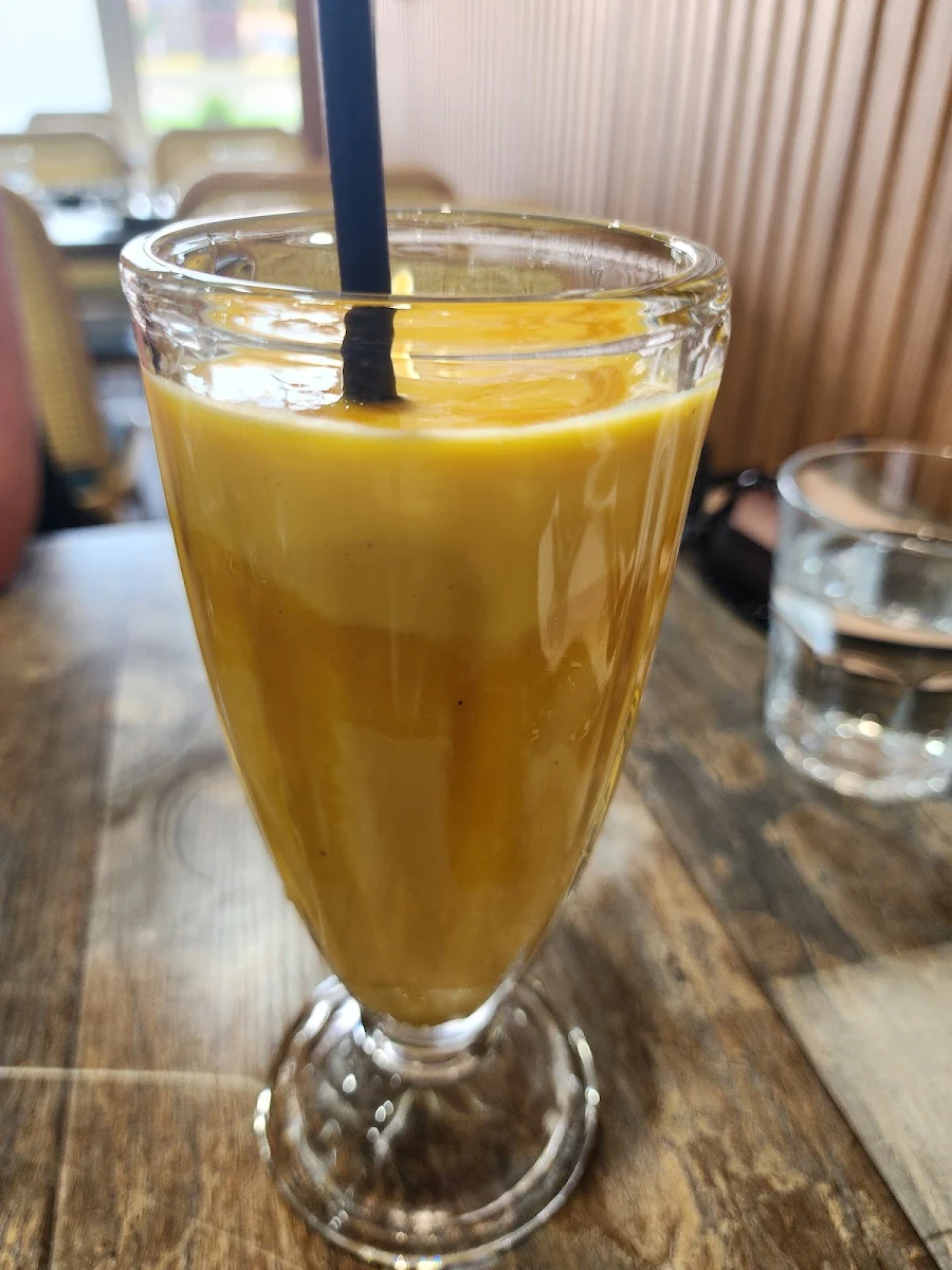 Mango Lassi, Heritance Restaurant and Bar