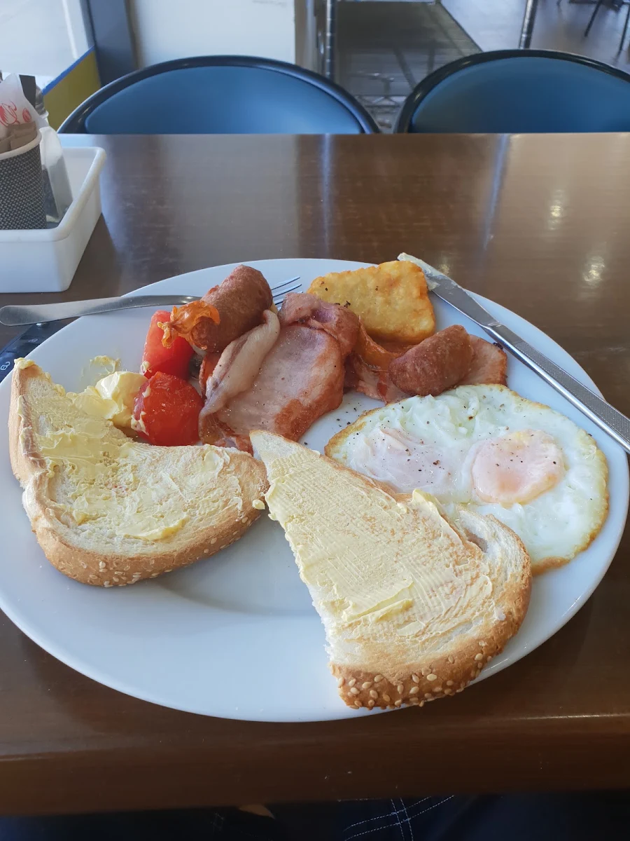 Big Breakfast, Iron Knob Bakery & Deli