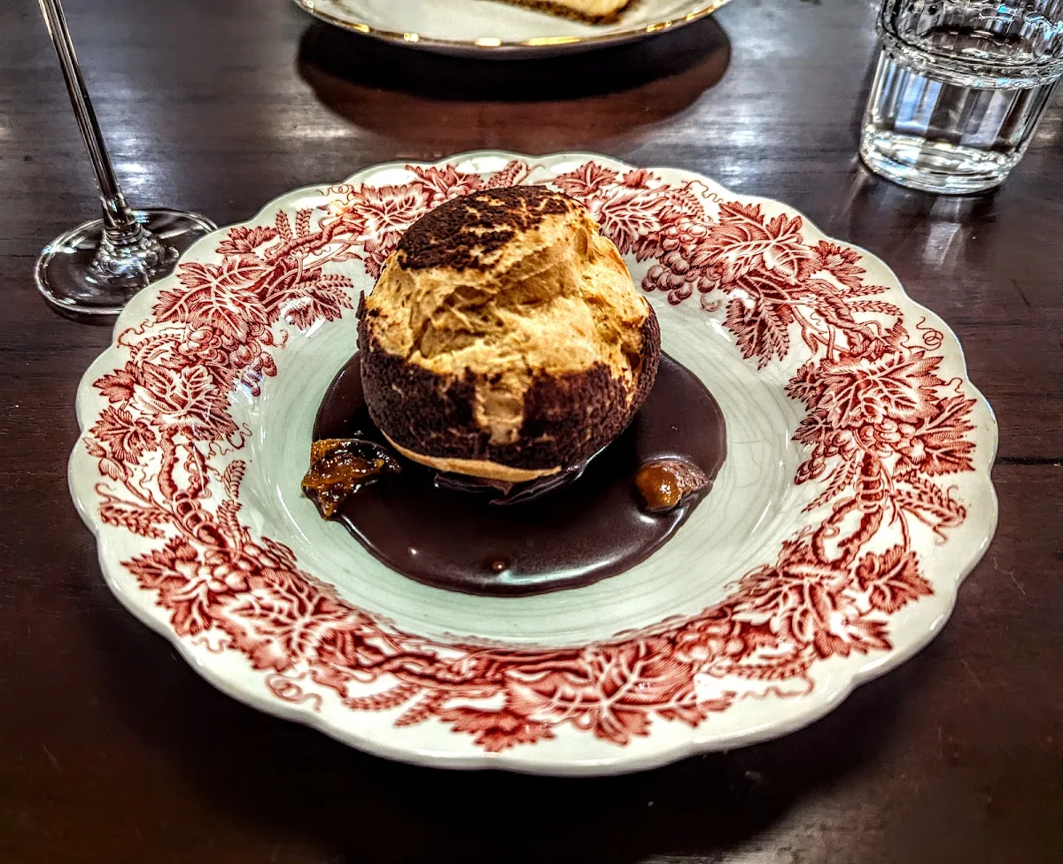 Profiterole, Messmates Dining