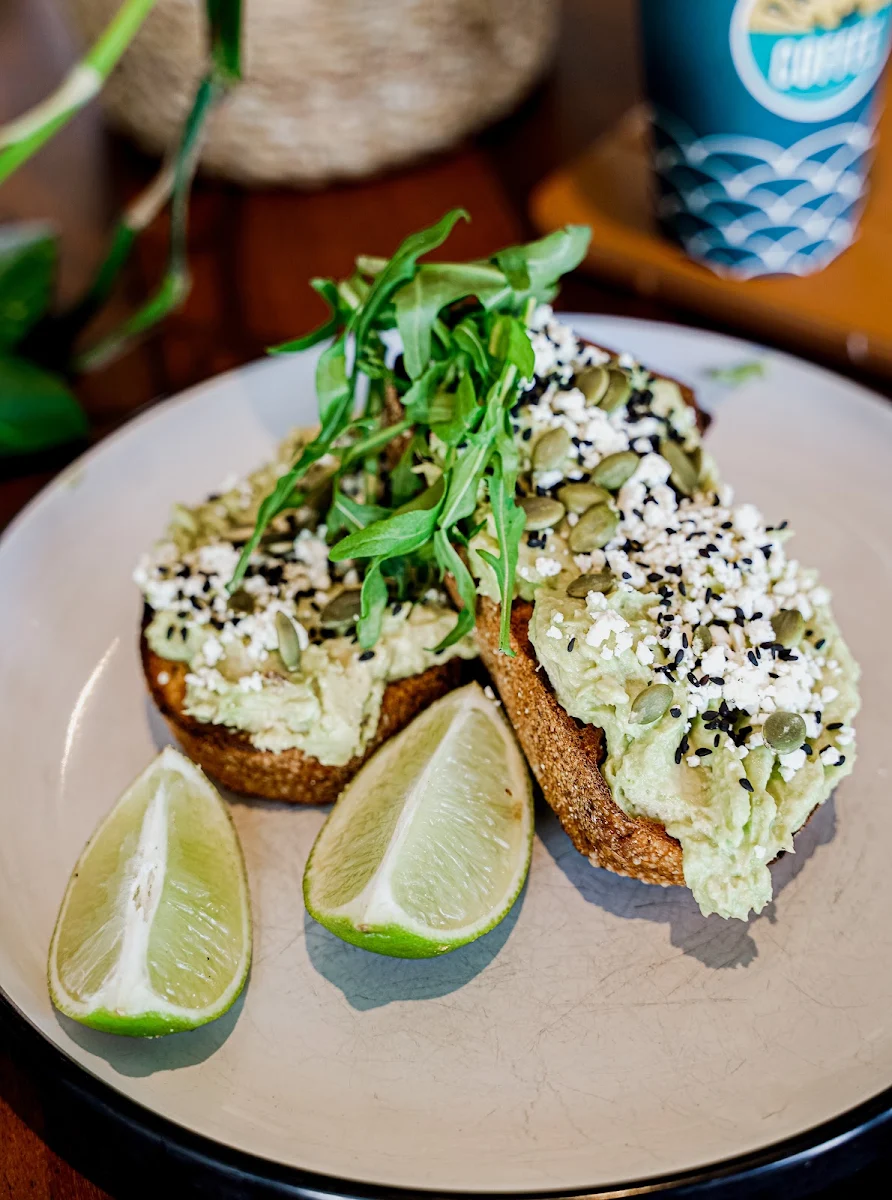 Smashed Avocado, Bean Board cafe