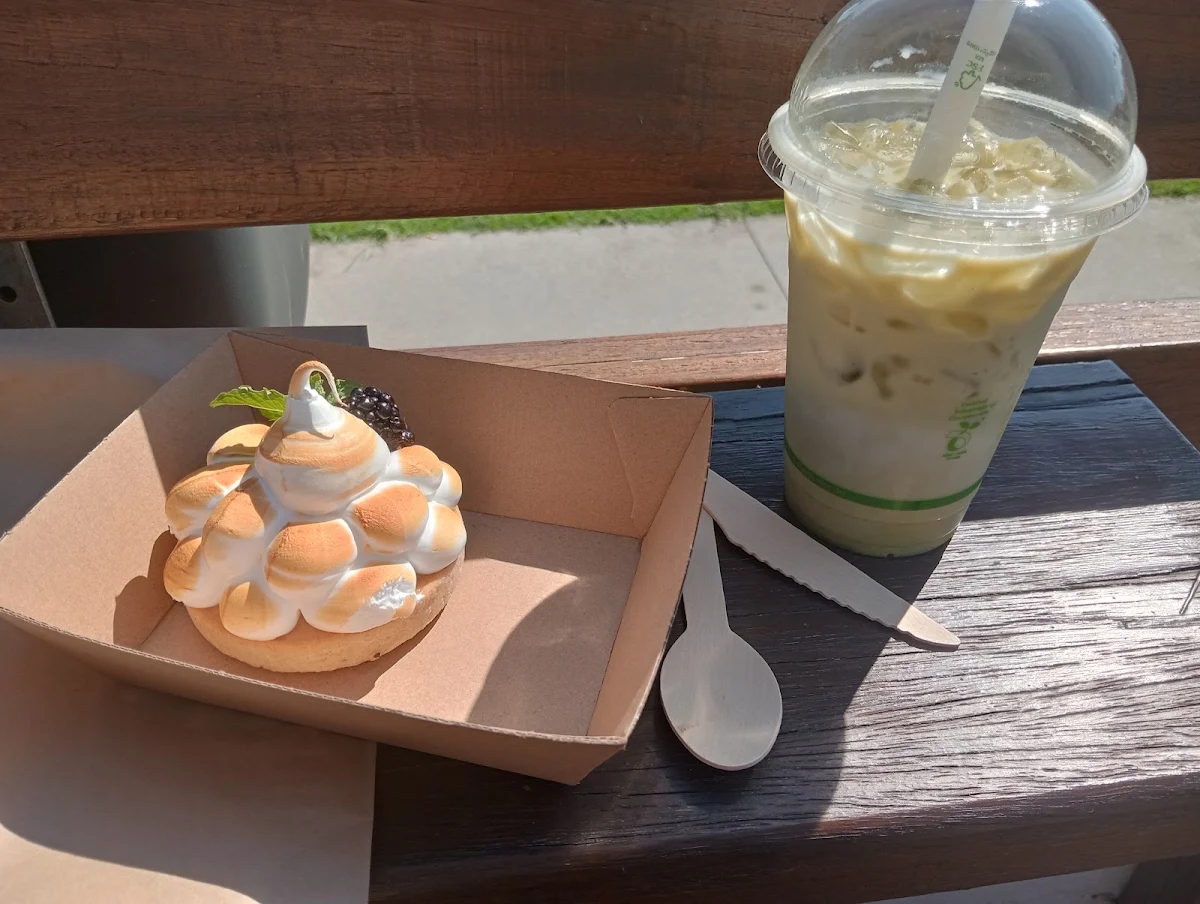 Lemon Meringue Tart