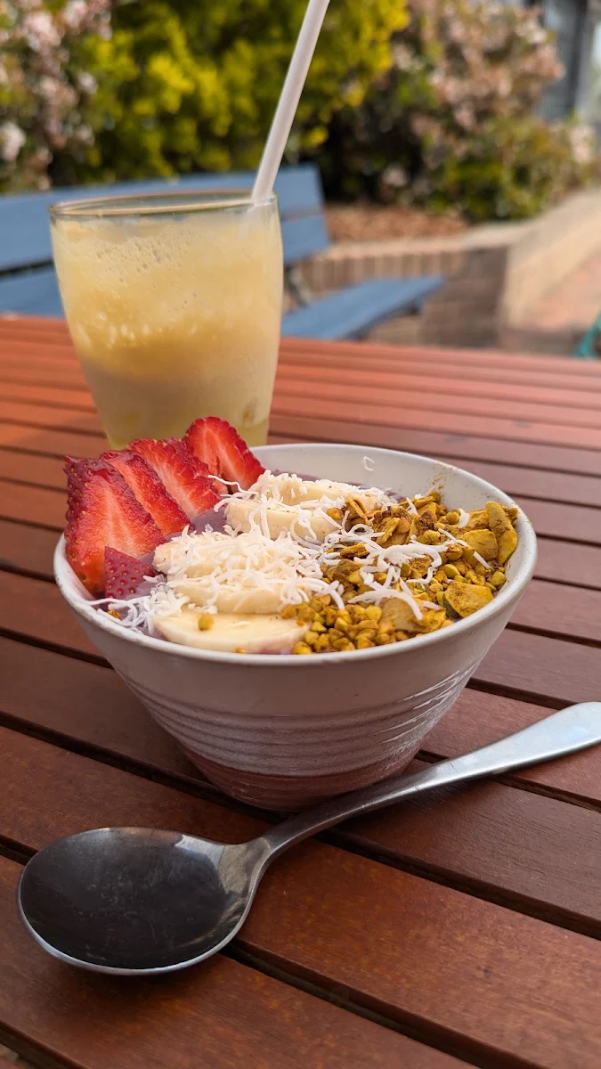 Vegan Granola Bowl