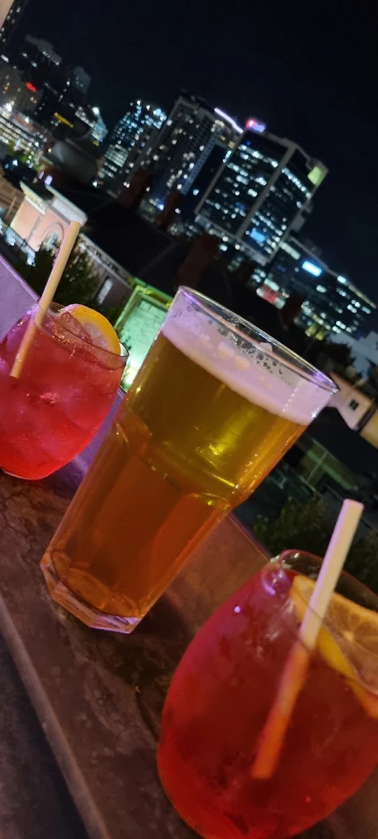 Highlights, Hello Rooftop Bar