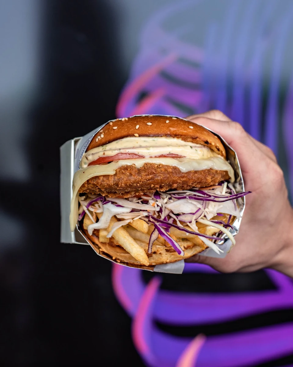 Highlights, Cali Burgers Oran Park
