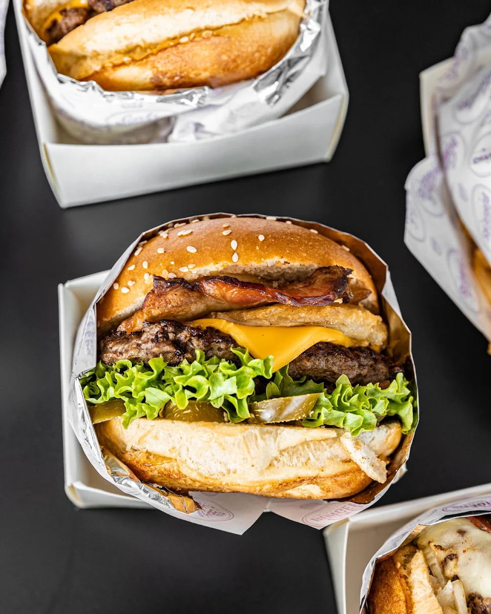 Highlights, Cali Burgers Oran Park