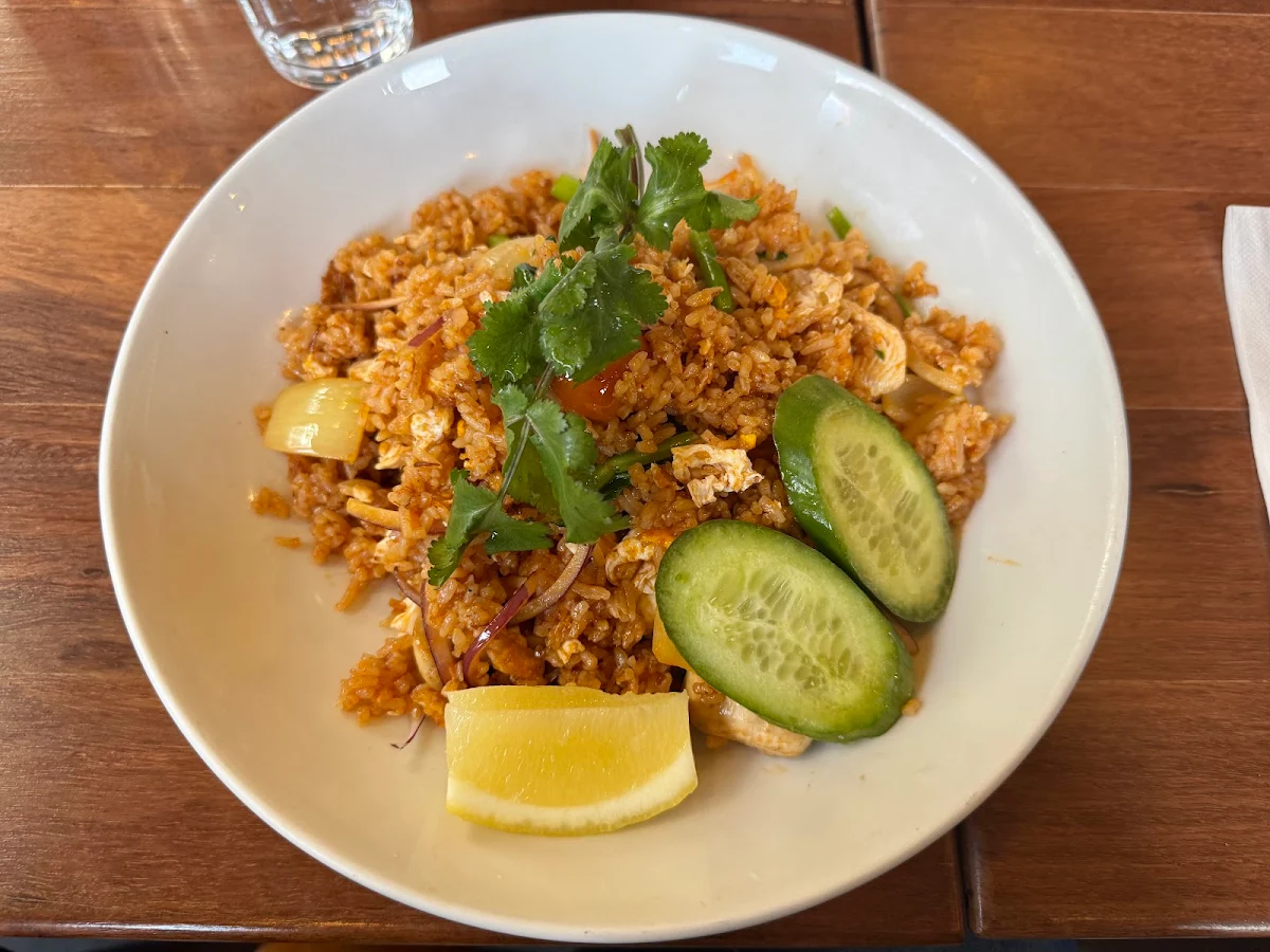 Highlights, Chong Co Thai Eatery and Bar