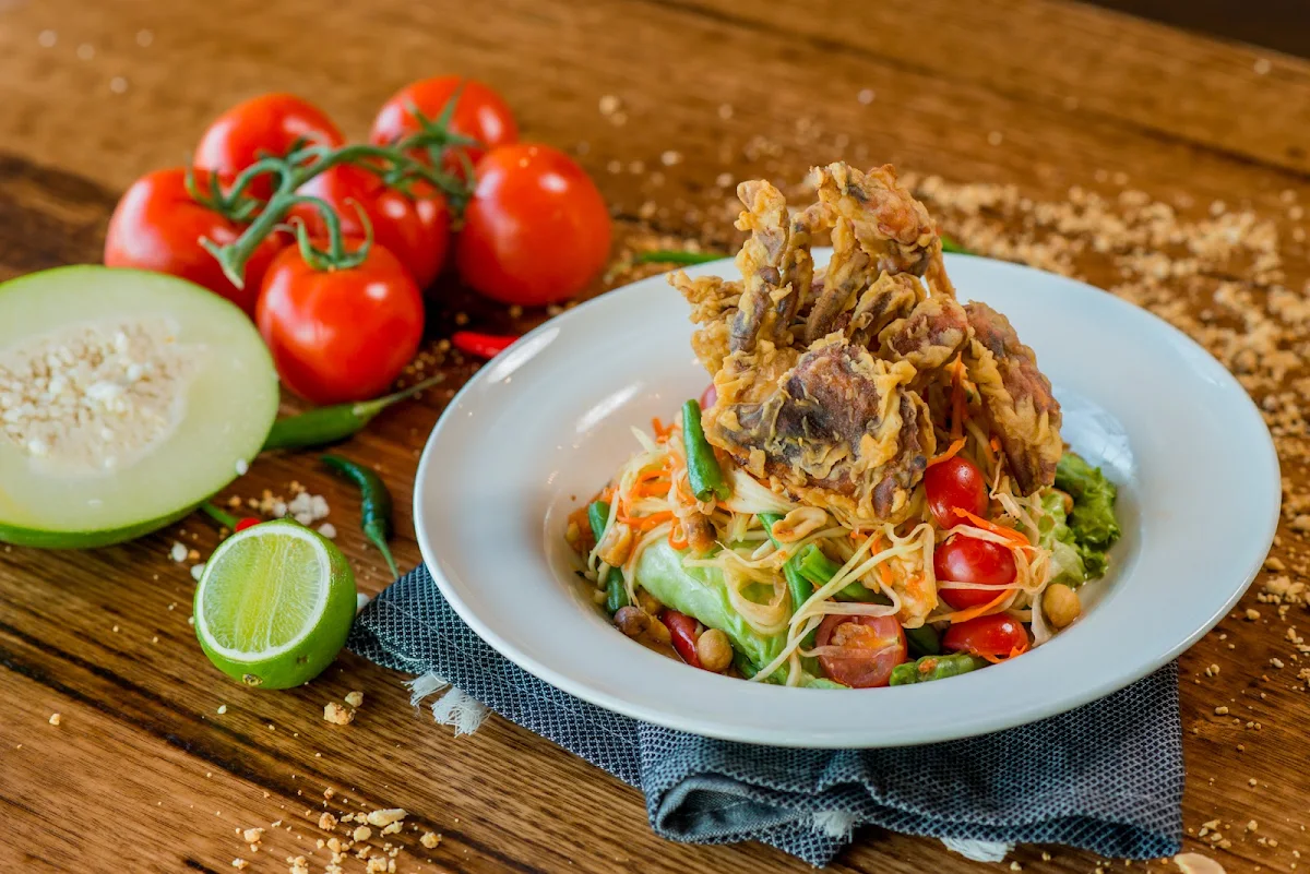 Highlights, Chong Co Thai Eatery and Bar