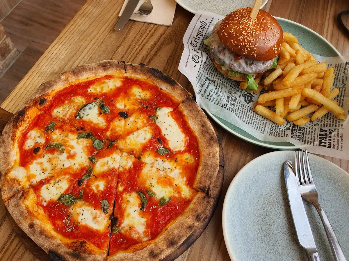 Margherita Pizza