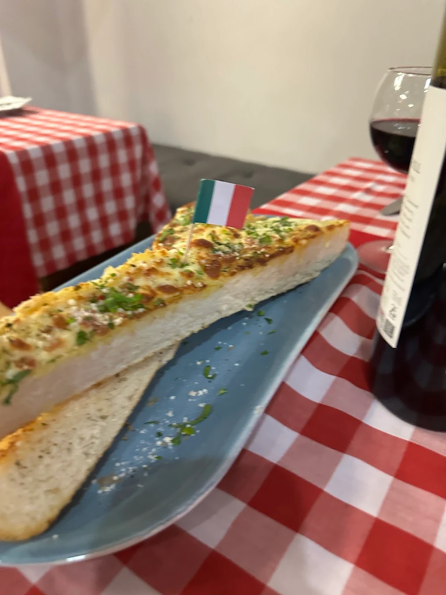 Highlights, Giardinos restaurant