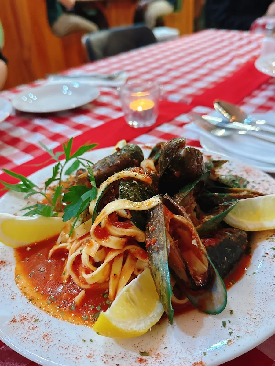 Highlights, Giardinos restaurant