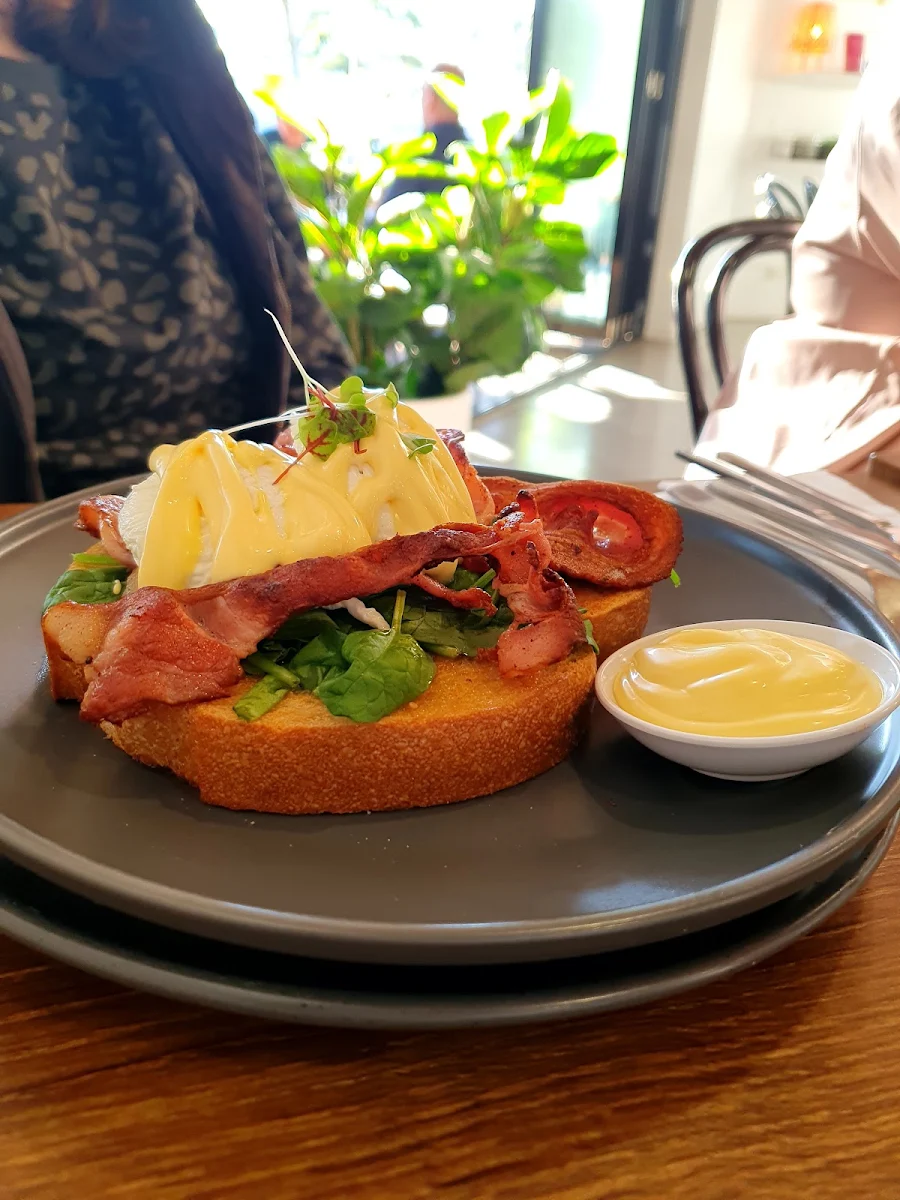 Highlights, Third Base Cafe