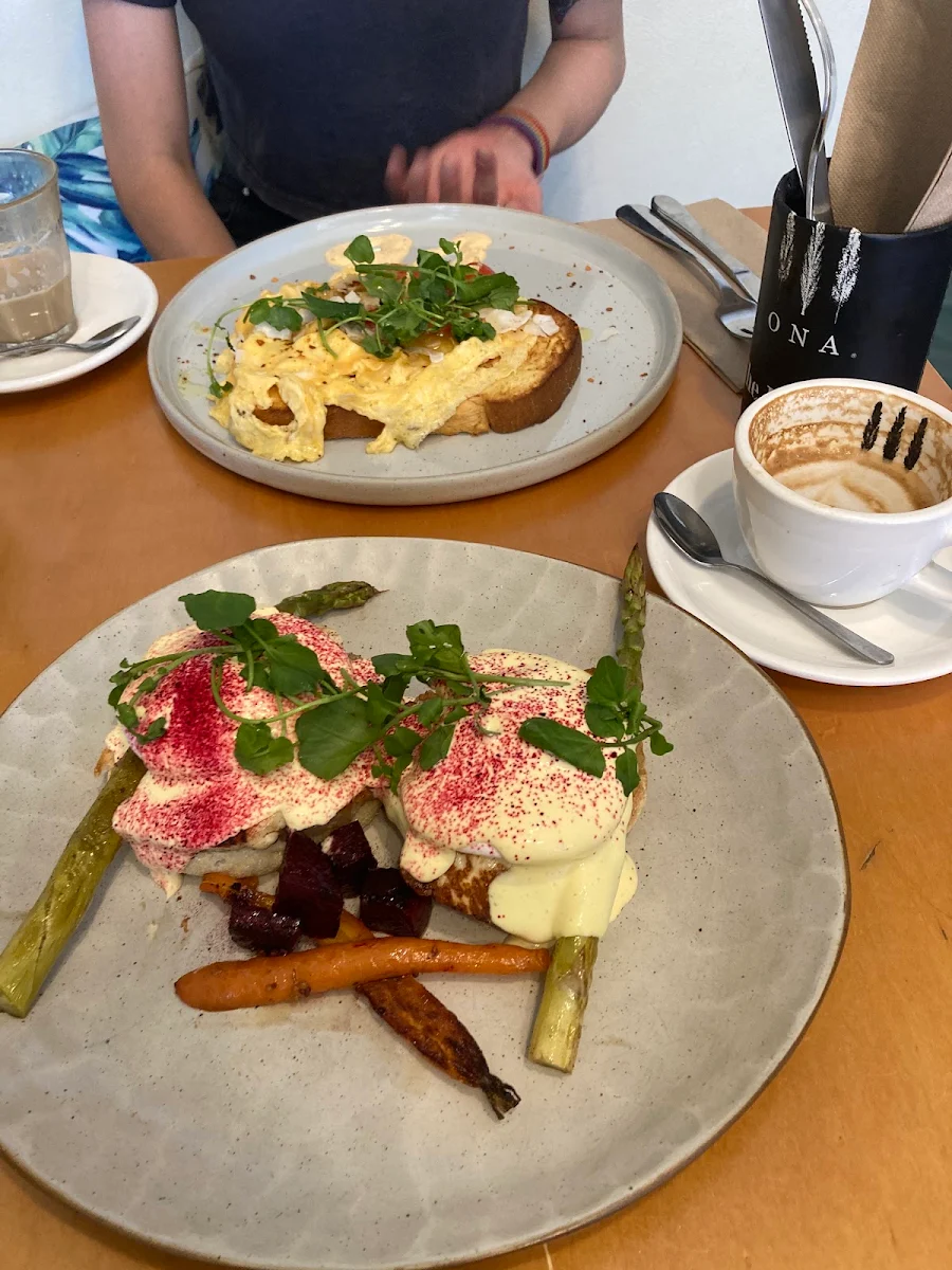 Chilli Scrambled Eggs, Double Barrel Coffee + Food house Newtown