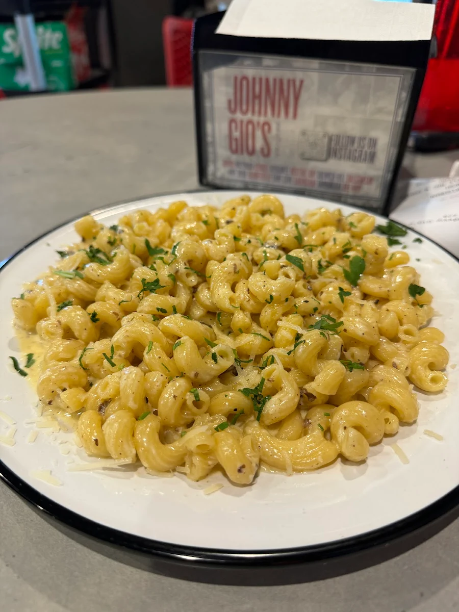 sml Vodka Mac & Cheese