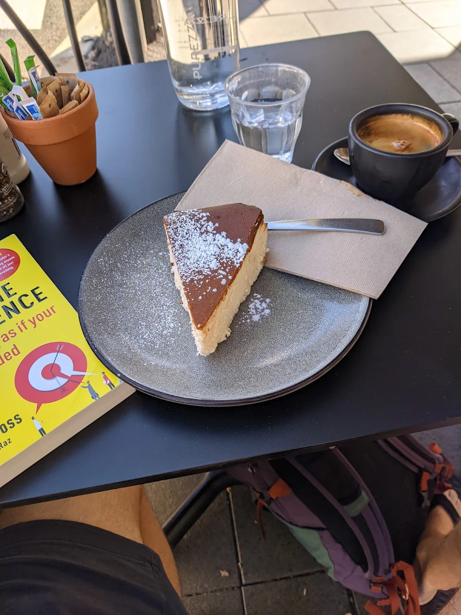 Basque Burnt Cheesecake