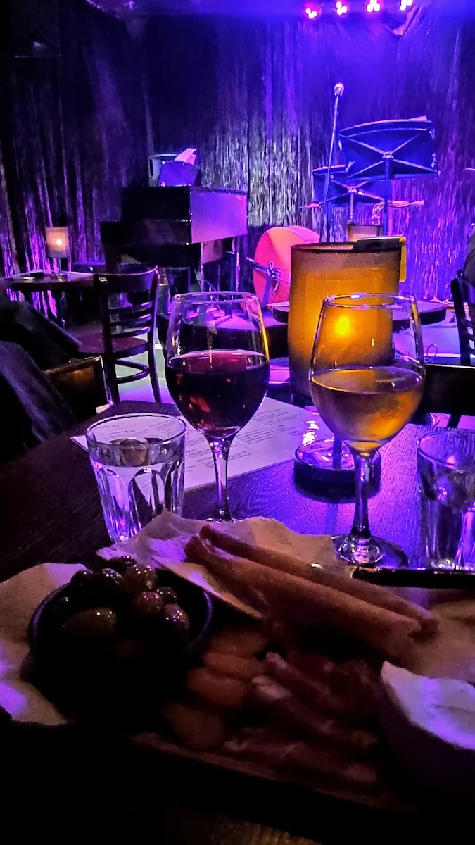 Highlights, Paris Cat Jazz Club