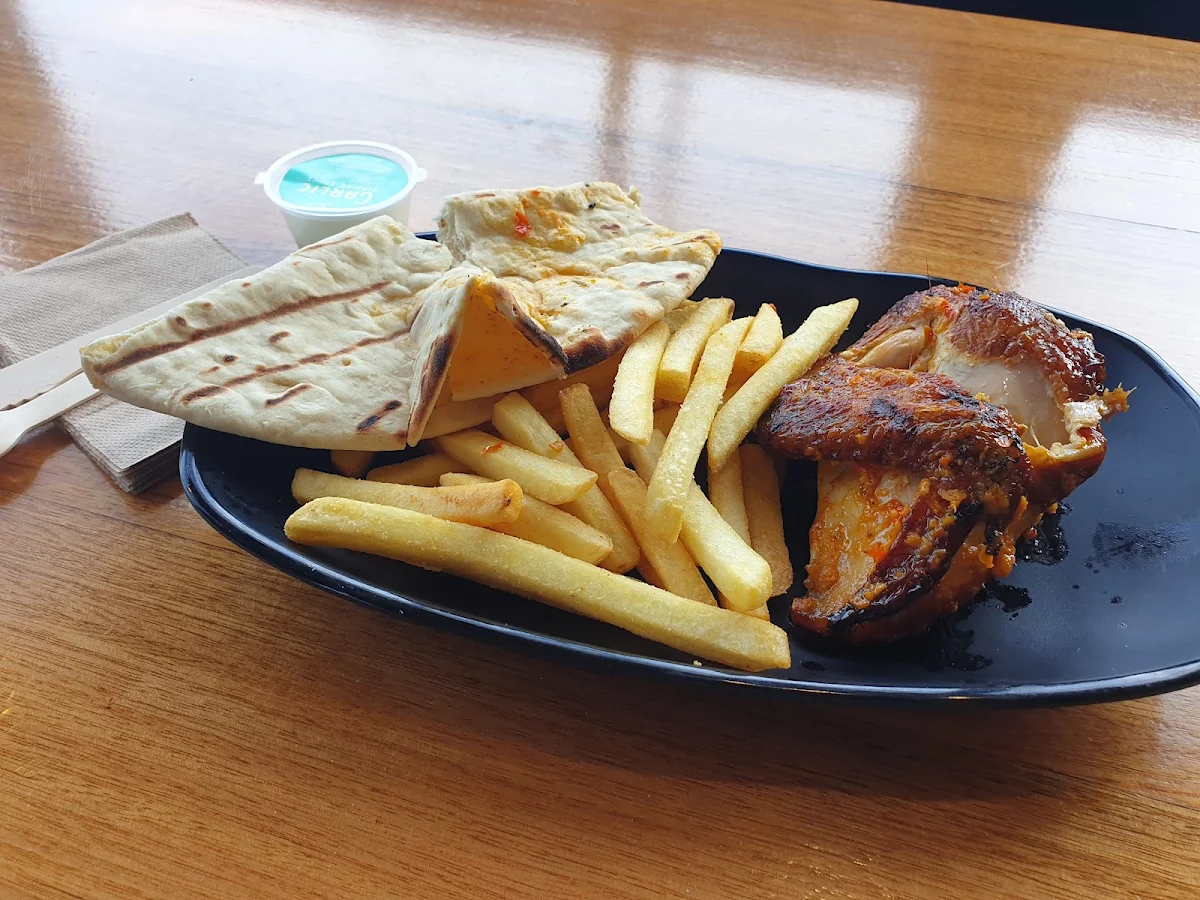 Highlights, Oporto Albion Park Drive Thru