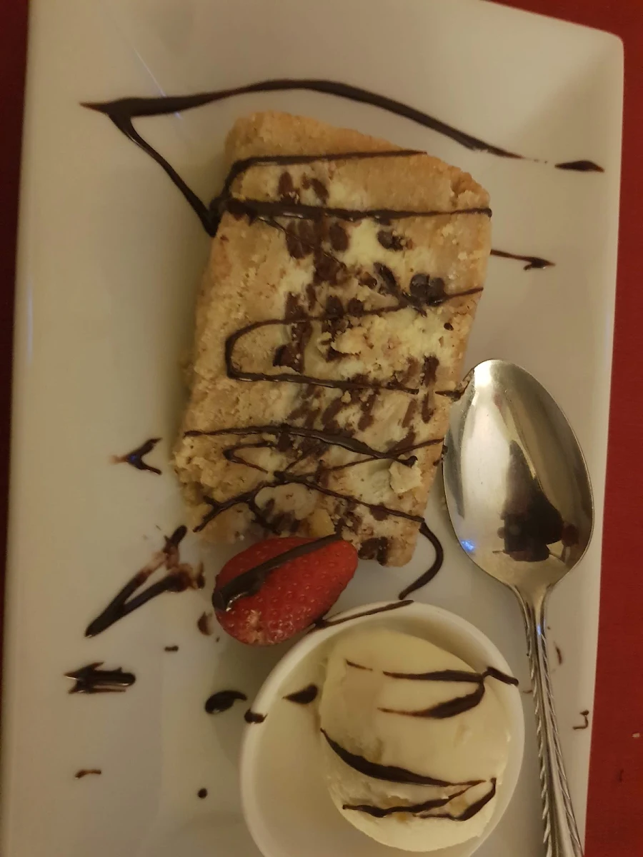Baked Ricotta Cheese Cake with Almond Meal Crust