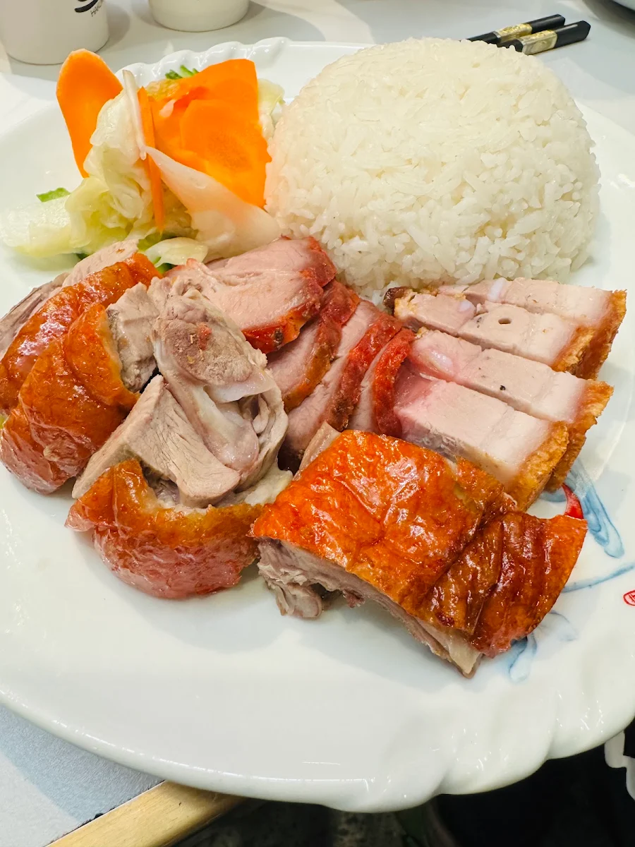Highlights, Non La Saigon