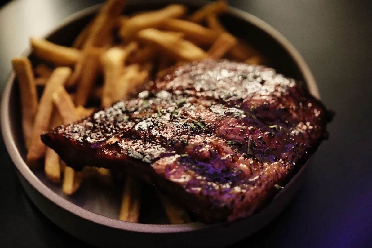Highlights, Bullrush Bistro Smokehouse