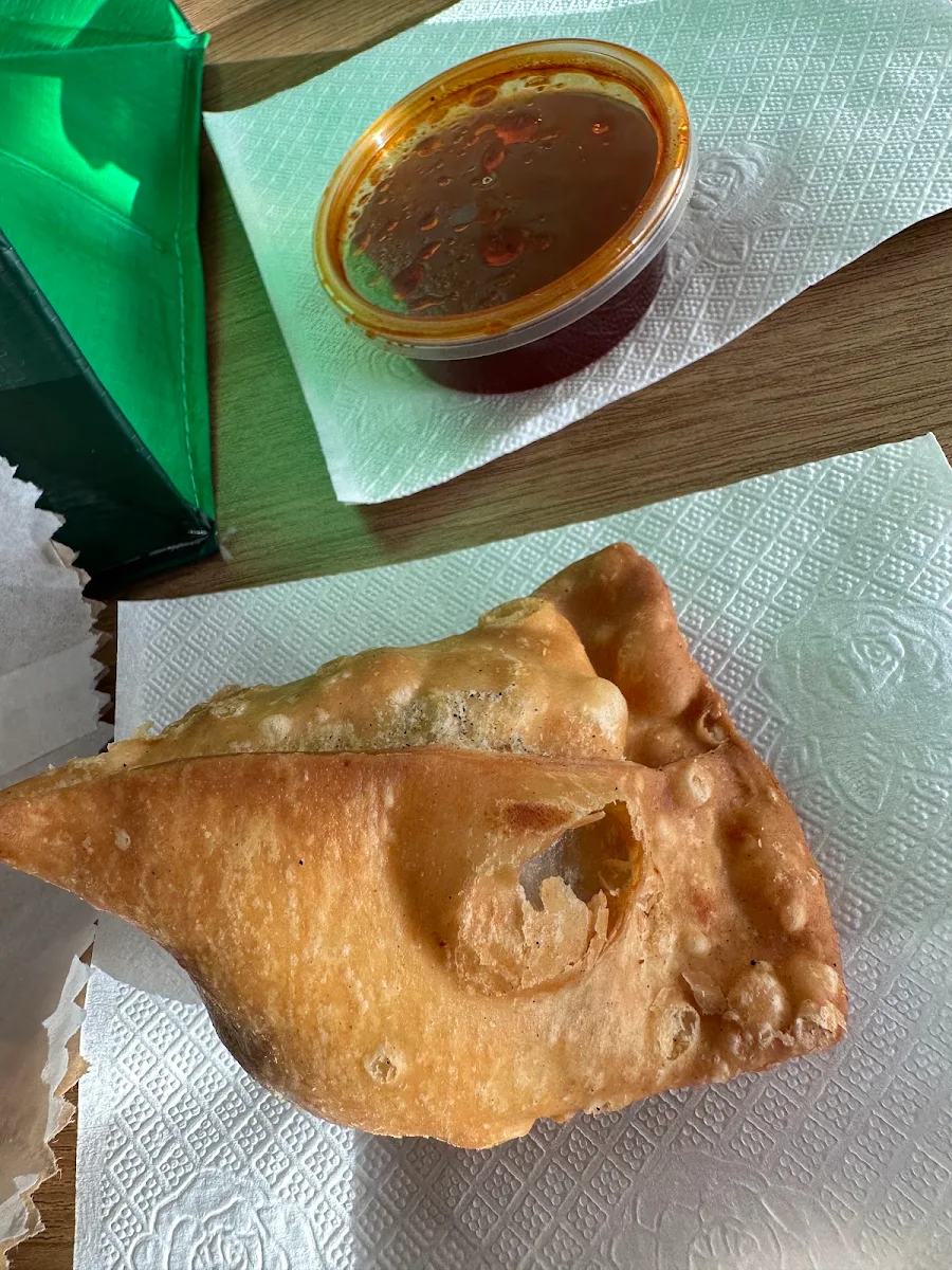 Samosa, Sweet India Clayton