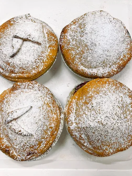 Highlights, Ridgey Didge Pies