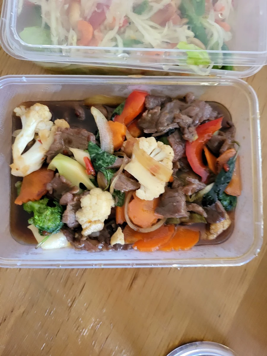 Beef Basil Beef, Aloi Thai Restaurant, Shepparton