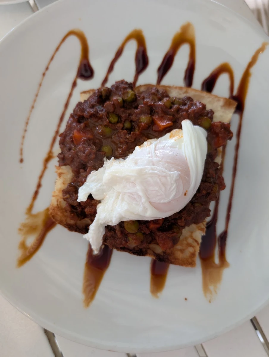 Highlights, Curlew Cafe, Coochiemudlo