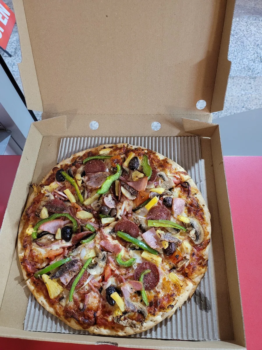 Supreme Pizza