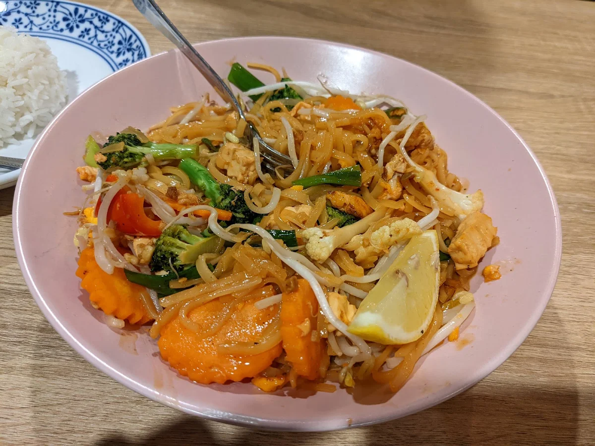 Highlights, Thai at 27