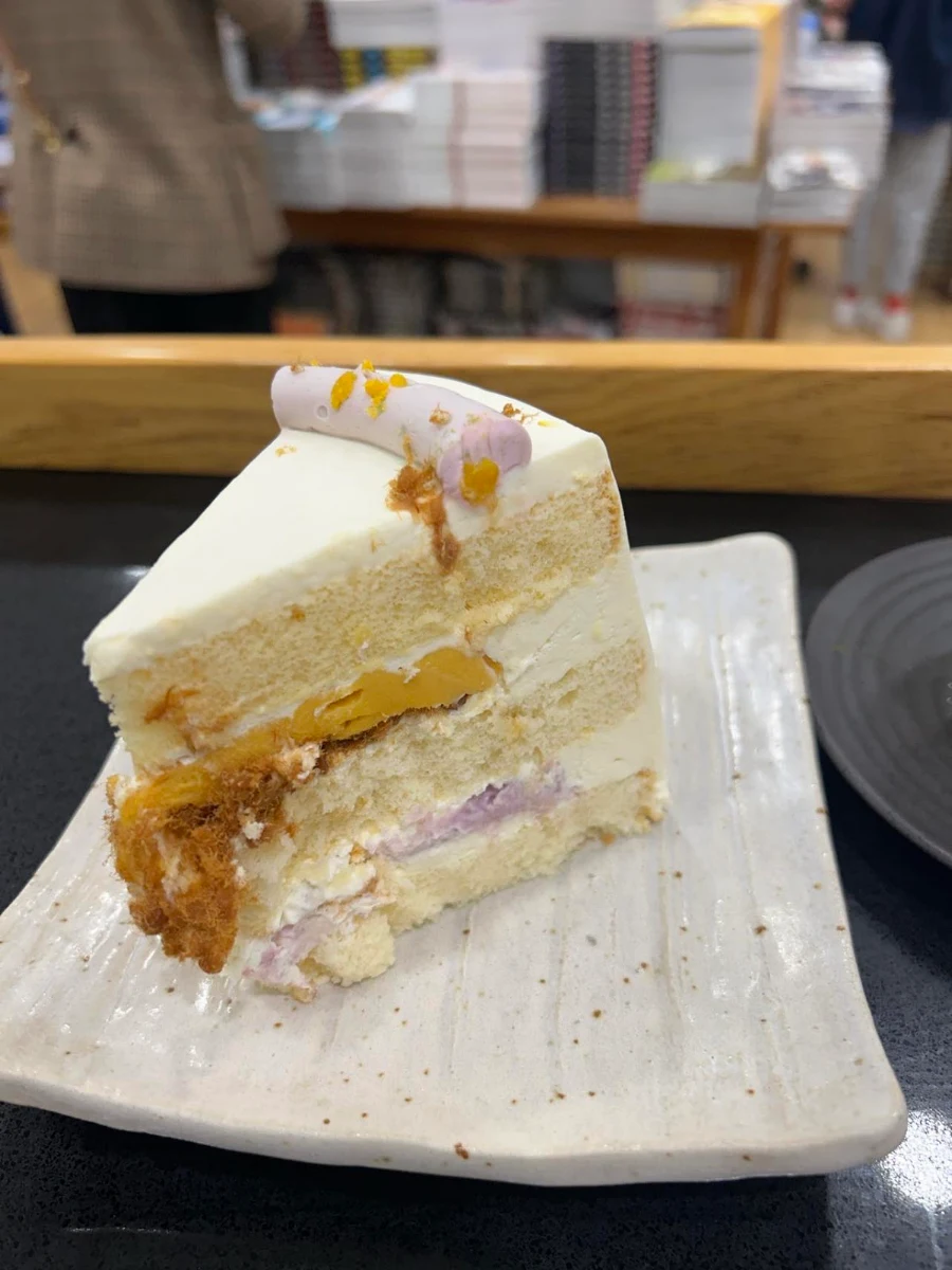 Highlights, Dulcet Cafe