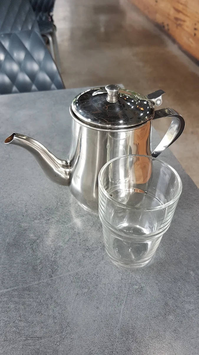 Free Tea, Little Saigon Pho