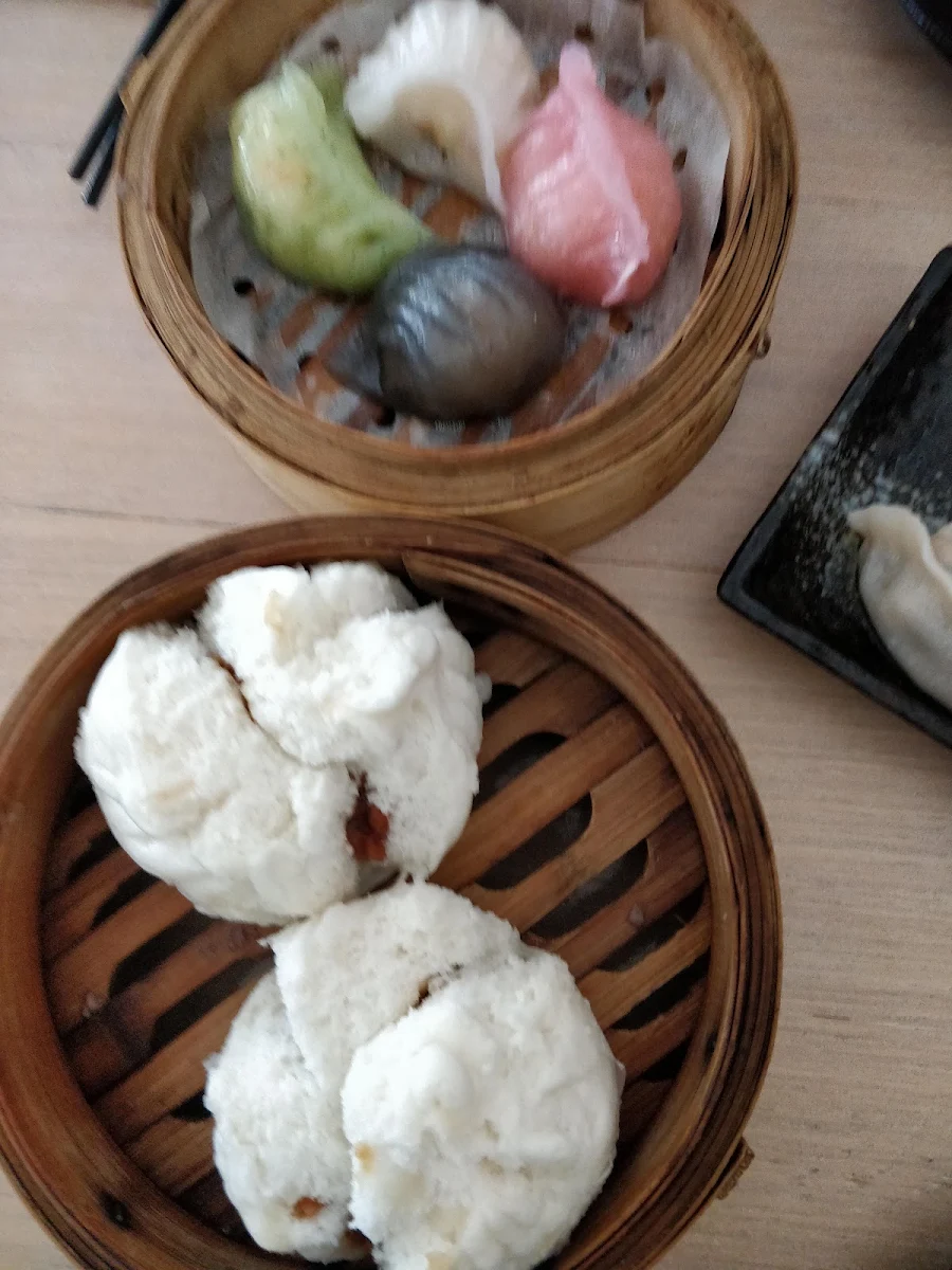 Rainbow Prawn Dumpling, Lunar Dumpling Bar