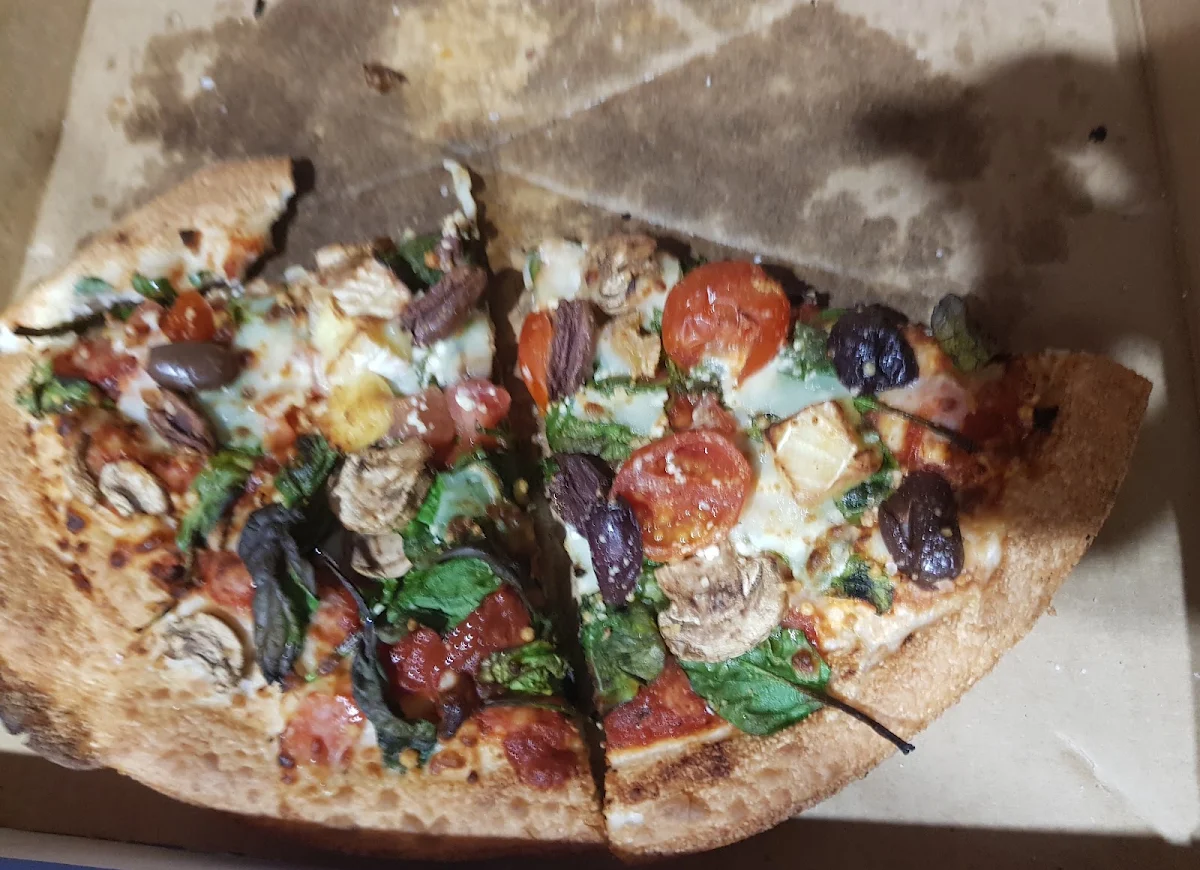 Vegetarian Pizza with Camembert Cheese