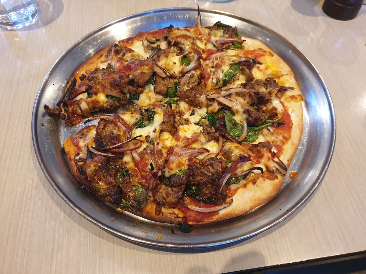 Lamb Pizza, Rosco's @ Chevron