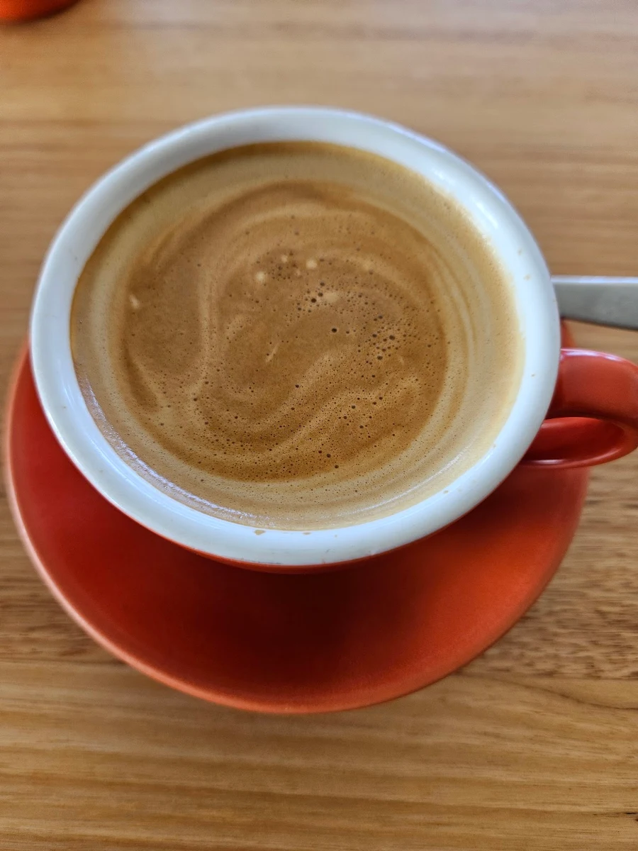 Flat White, Birdsong Restaurant