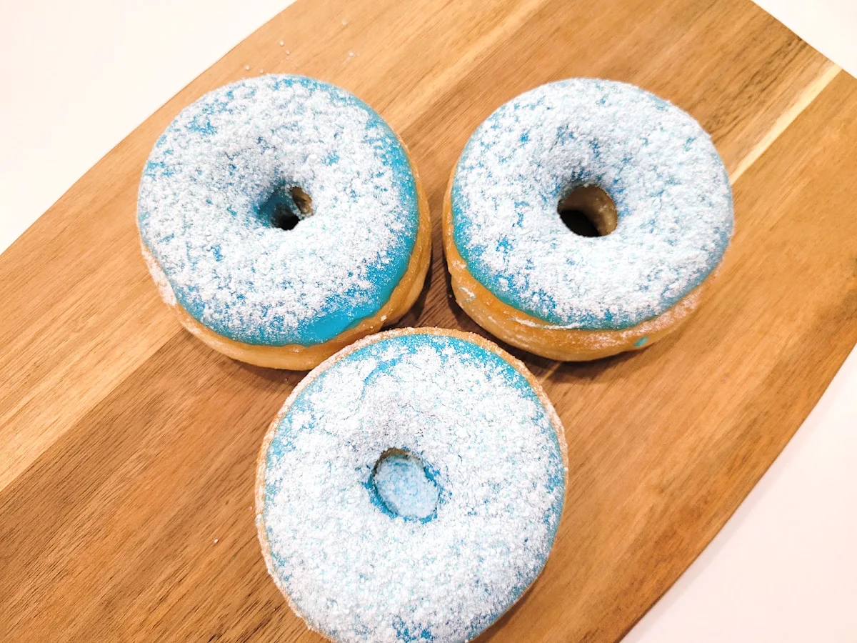 Highlights, Puffin Fresh Donuts