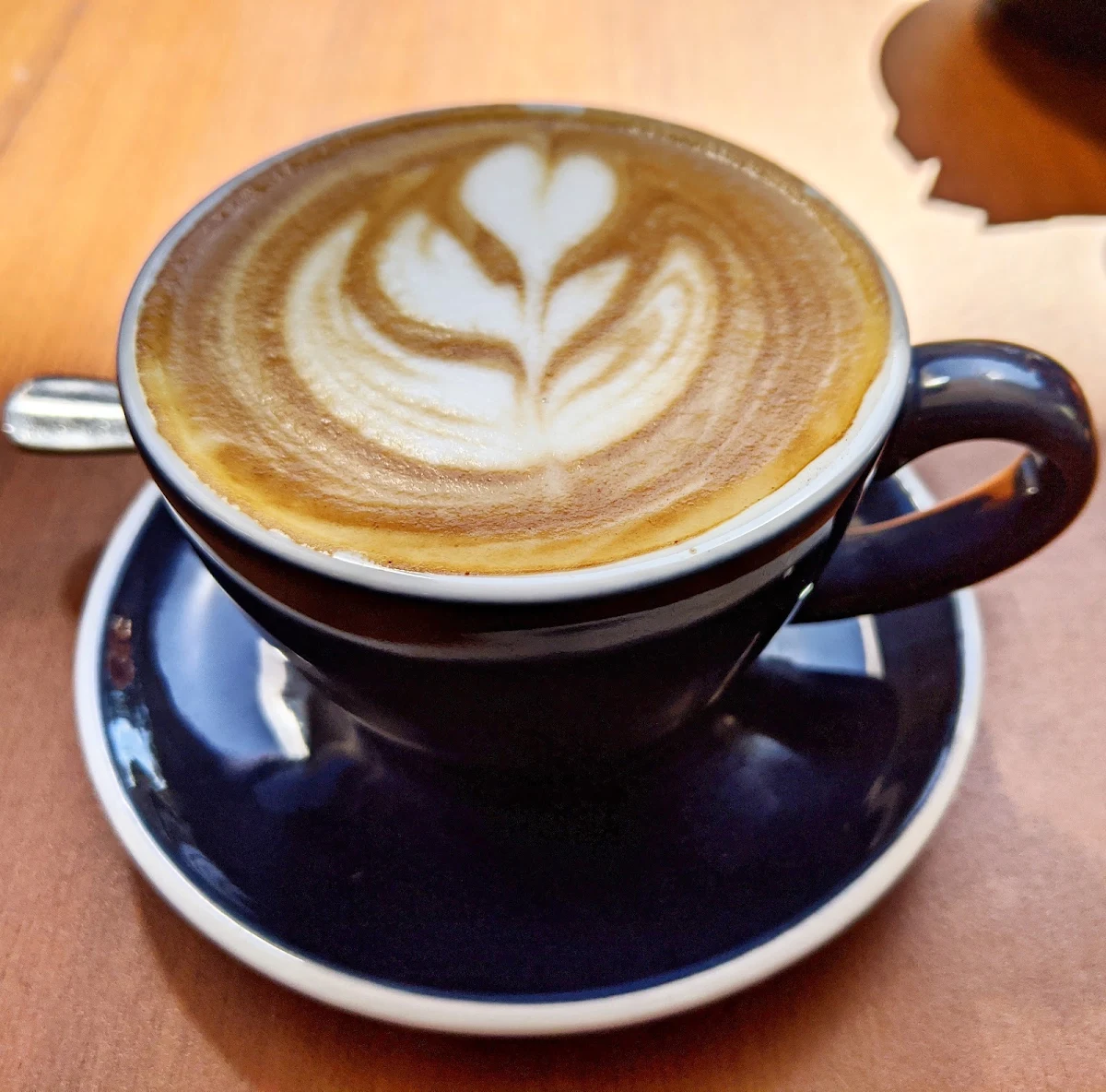 Flat White, The Naked Duck Hyde Park
