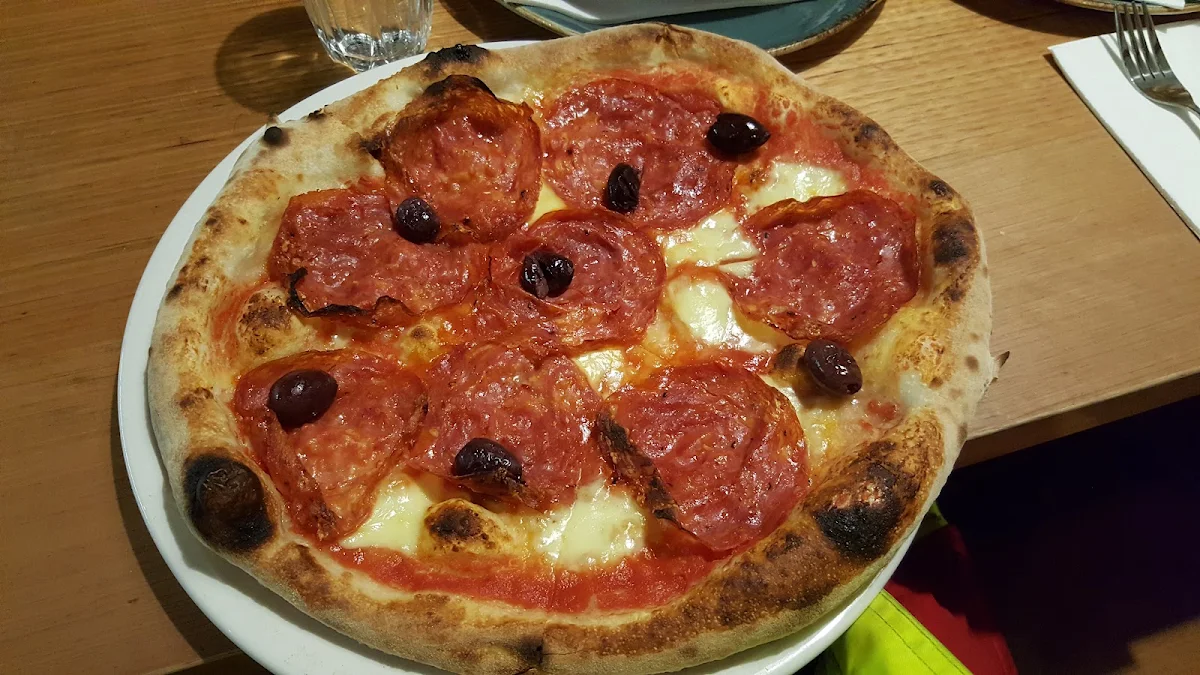 Traditional Pepperoni Pizza