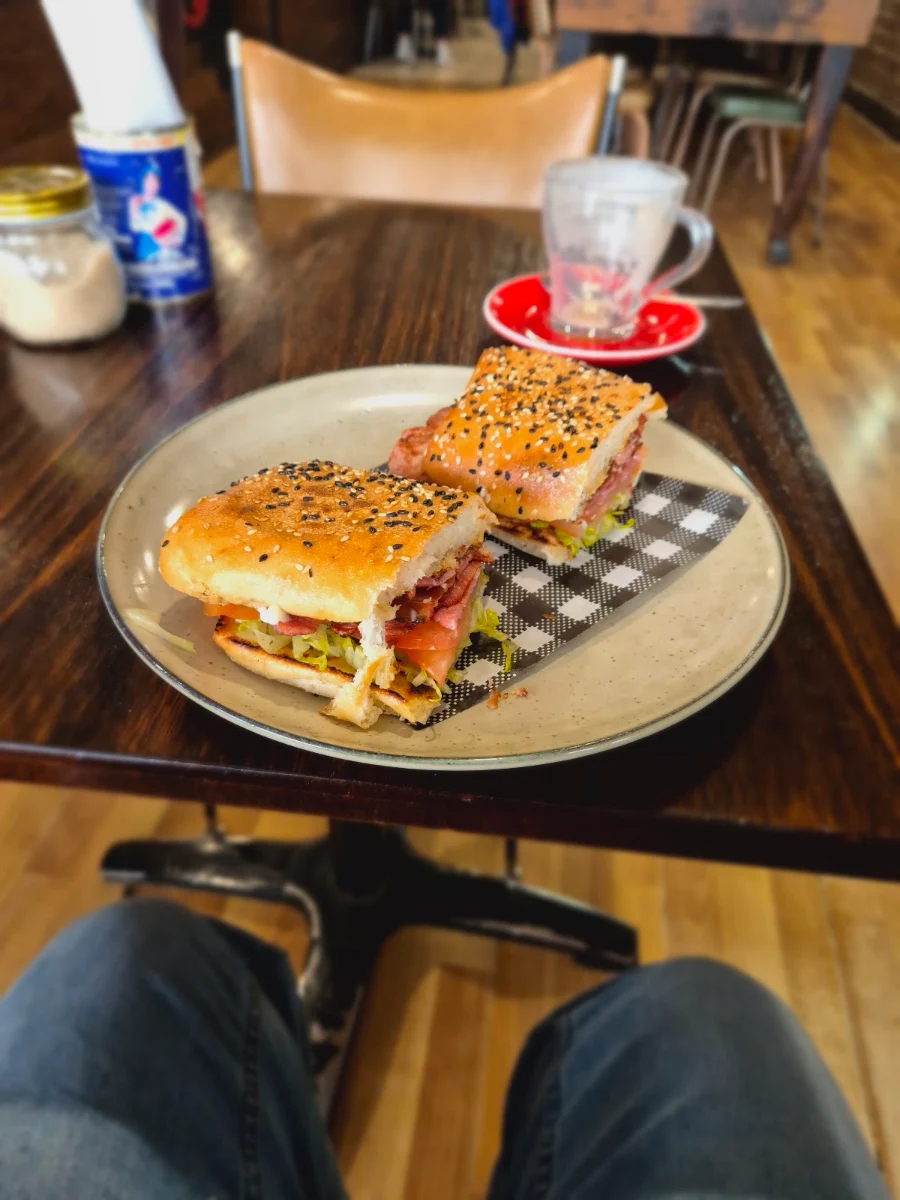 Ruben Sandwich, Red Door Cafe