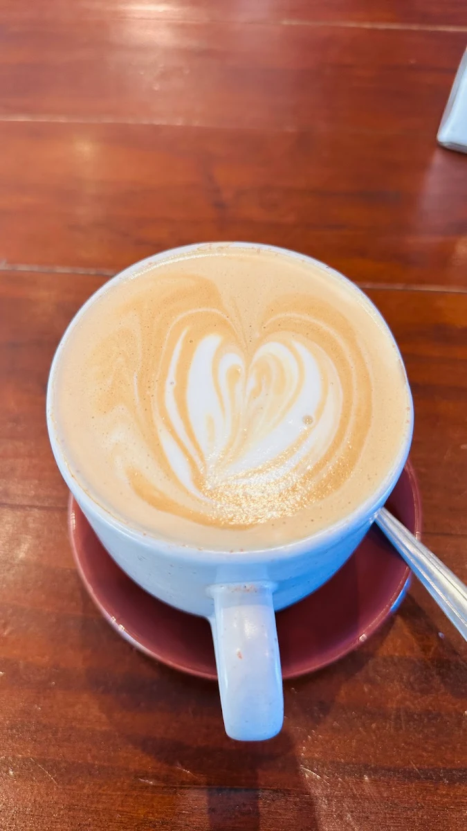 Highlights, Joe's Mochapot Cafe