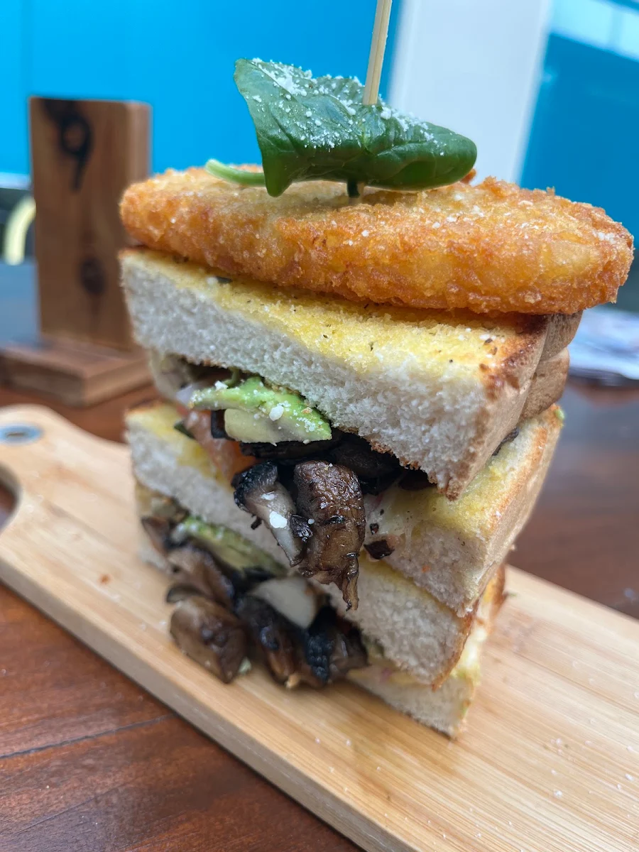 Highlights, Joe's Mochapot Cafe