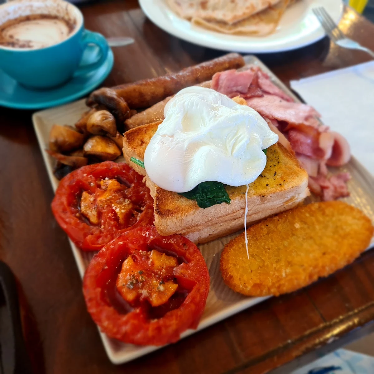 Highlights, Joe's Mochapot Cafe