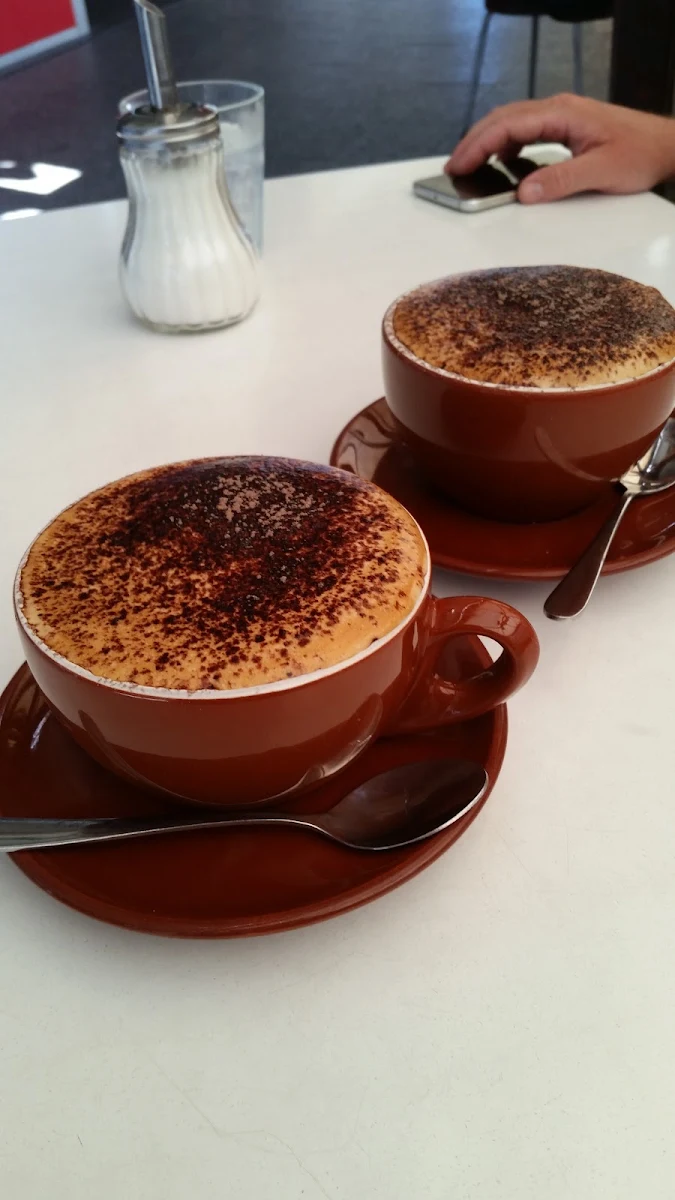 Cappuccino, Europa at the Bay