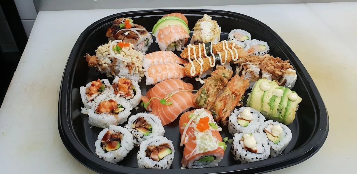Highlights, Sushi Nikko