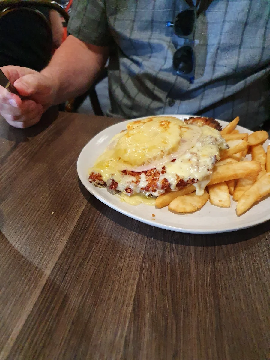 Hawaiian Schnitzel