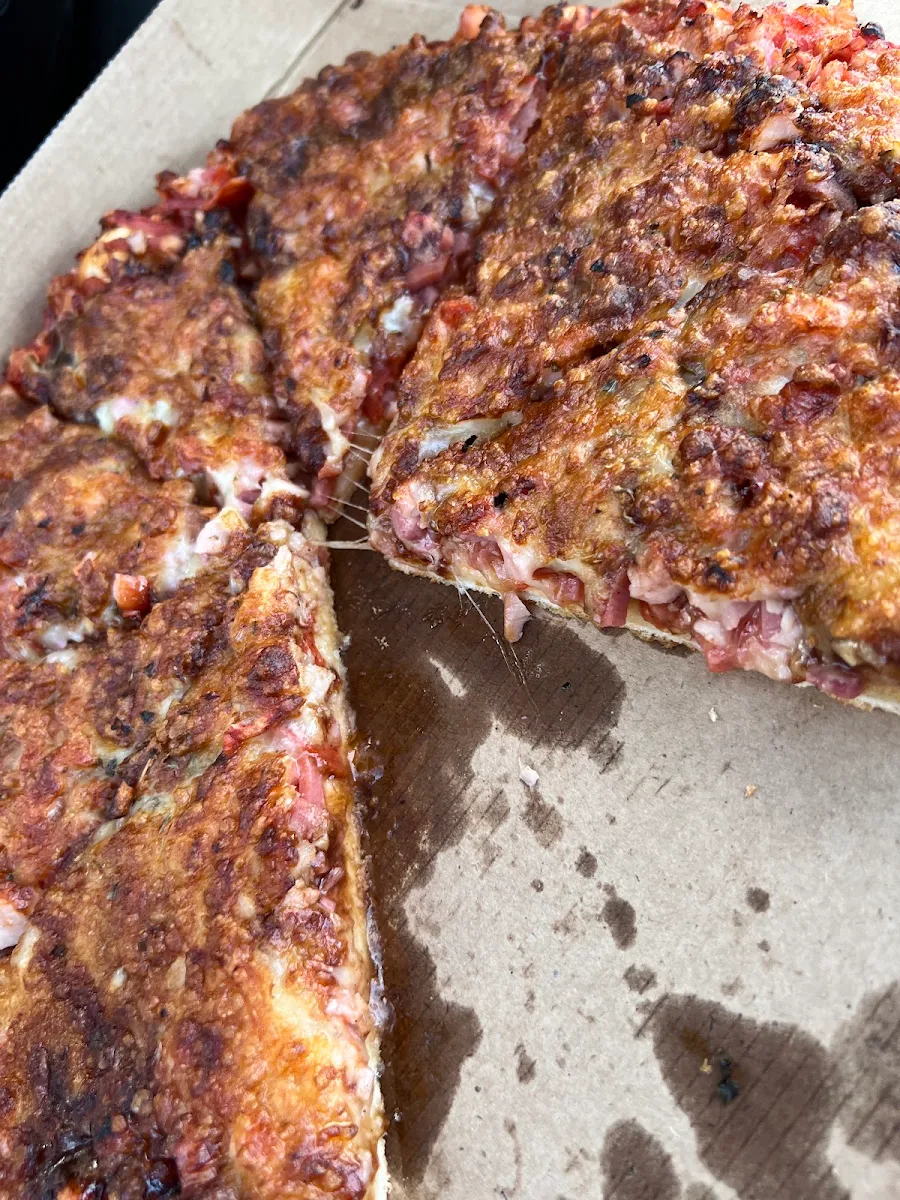 BBQ Meat Pizza, Bel Air Pizza