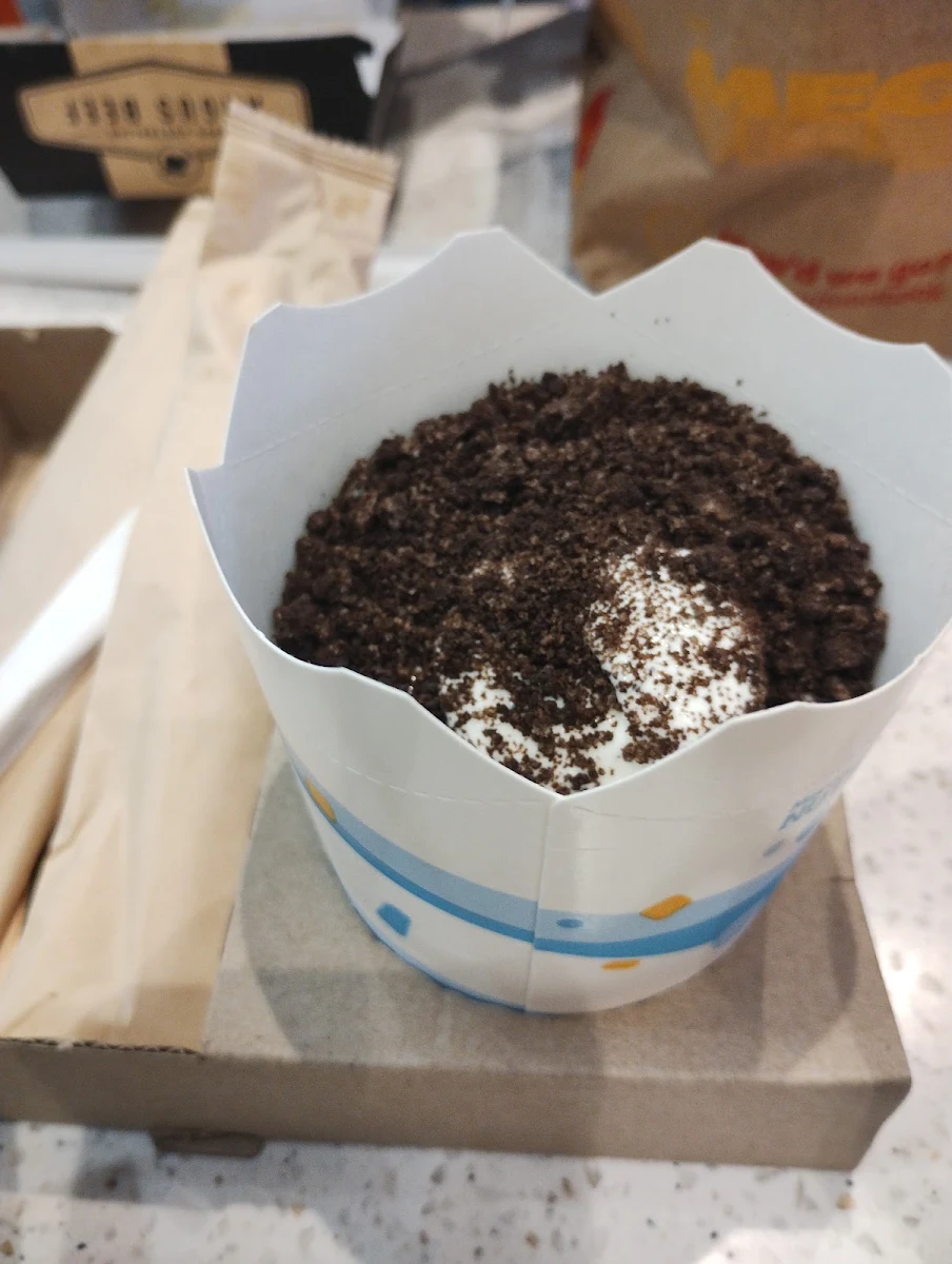 Highlights, Mcdonald's Traveston Service Centre