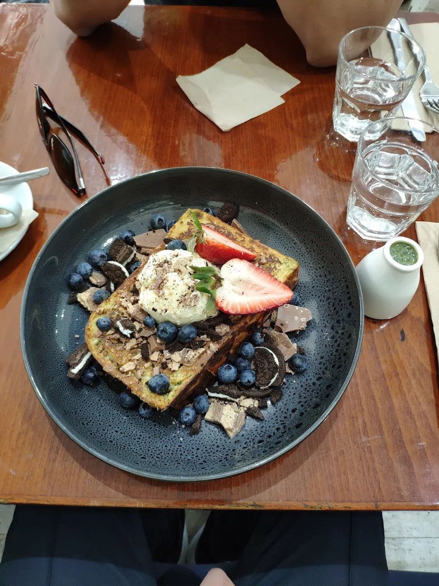 Highlights, Decadence Dessert Bar