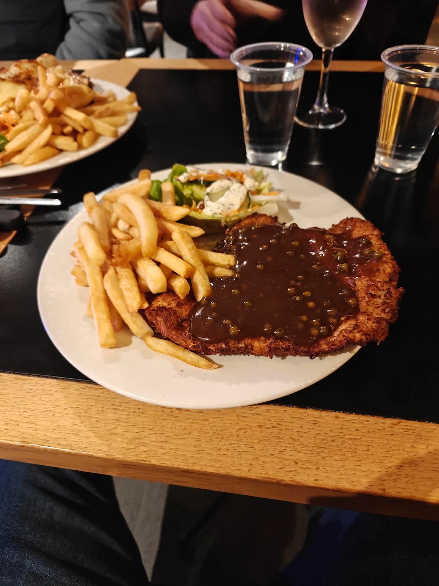 Chicken Schnitzel, Mallacoota Bistro hotel